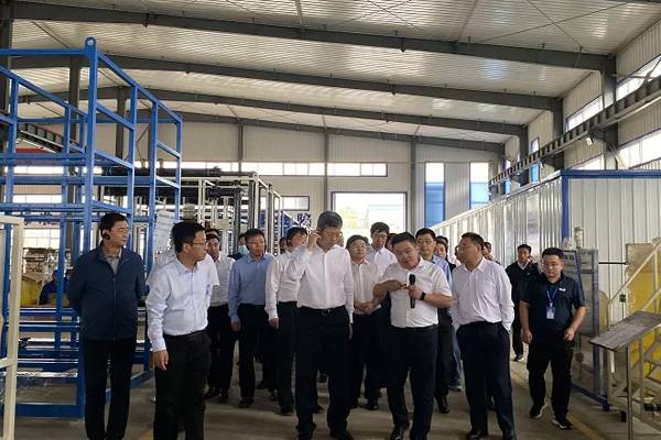 內(nèi)蒙古自治區(qū)黨委常委、通遼市委書記孟憲東攜考察團到一諾環(huán)境考察指導(dǎo)